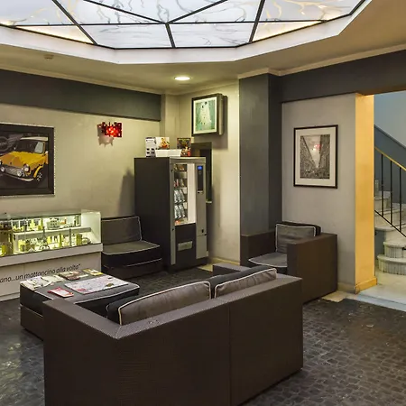 デル コルソ 3* ローマ