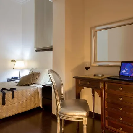 Hotel Del Corso 3*