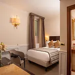 Del Corso 3* Roma